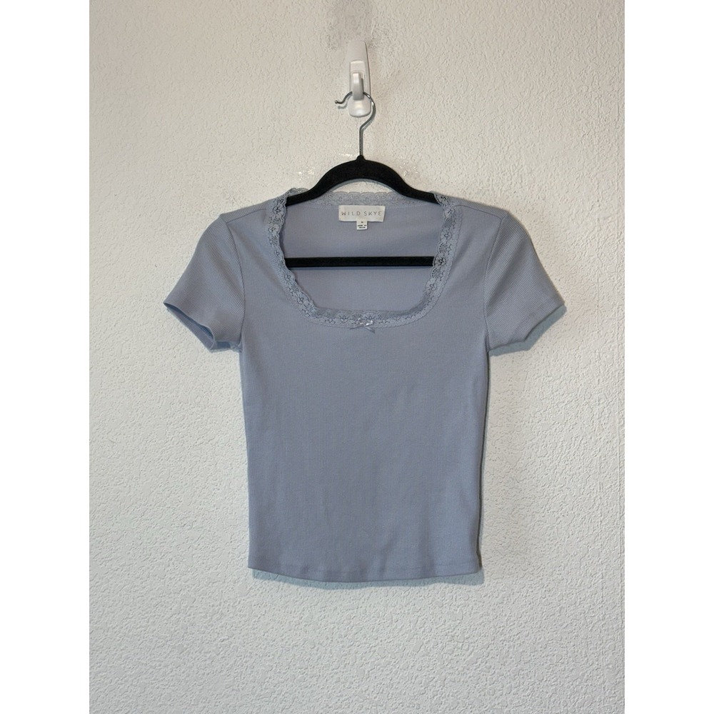 Womens Baby Tee Blue Rib Knit Medium Short Sleeve Lace Trim Scoop Neck T Dainty‎